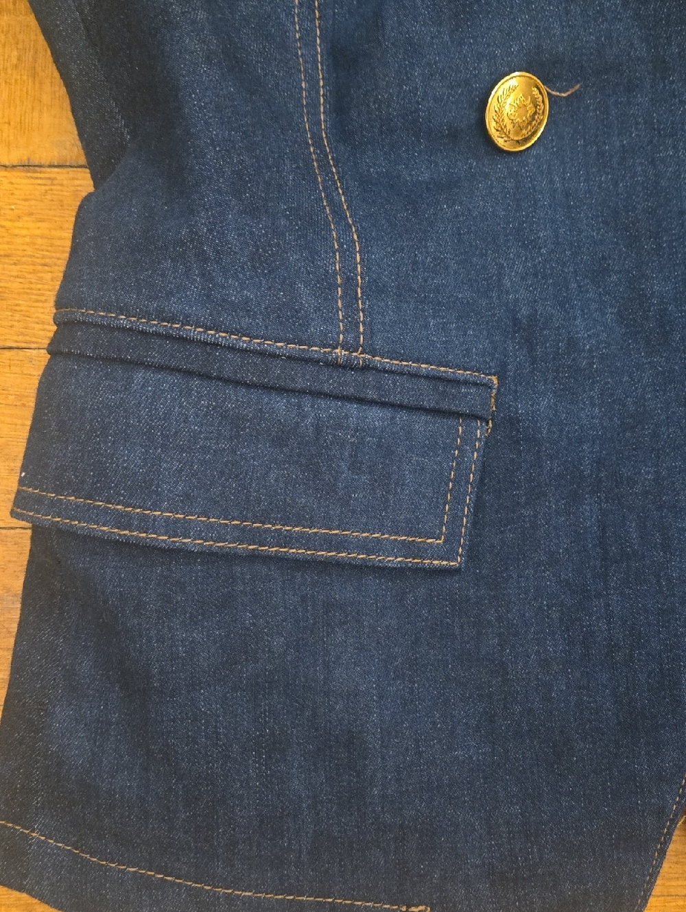 White House Black Market Dark Blue Denim Sleeveless Vest with Gold Buttons - Picture 9 of 11